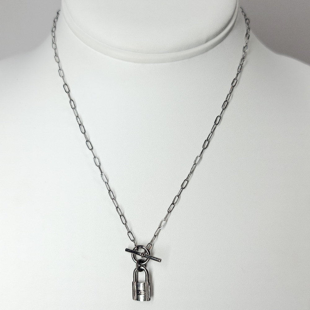 Trendy Padlock Toggle Paperclip Necklace NEW - Picture 11 of 11